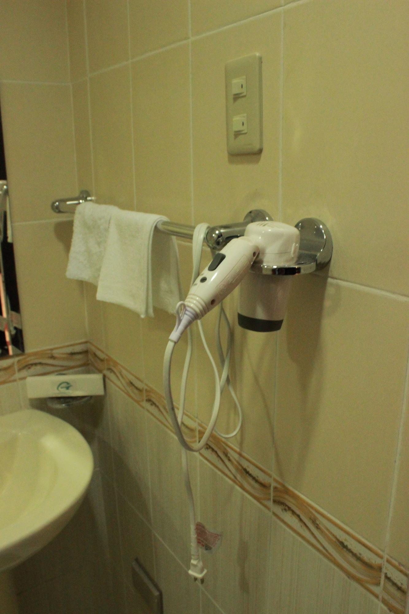 Green One Hotel Đảo Mactan Ngoại thất bức ảnh